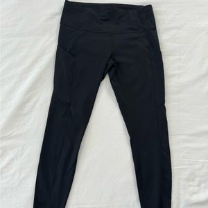 Lululemon fast and free 23inch
